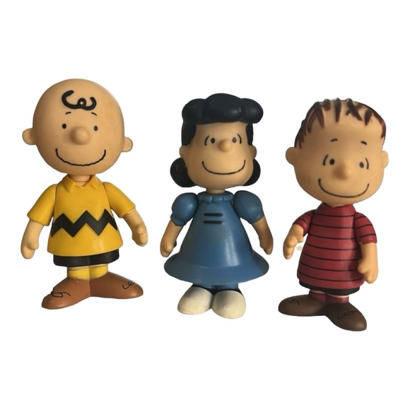 3 Peanuts Figurines Holiday Christmas Nativity Pagent Linus Charlie Brown Lucy - Picture 5 of 6